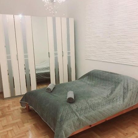 Happy Apartment In The Heart Of Budapest With 2 Rooms Exteriör bild