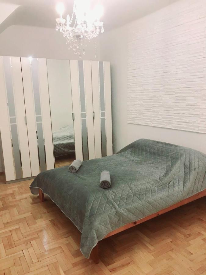 Happy Apartment In The Heart Of Budapest With 2 Rooms Exteriör bild